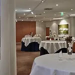 Ramada By Wyndham