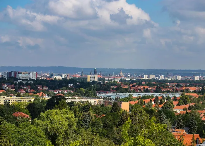 Ramada By Wyndham 4* Drážďany