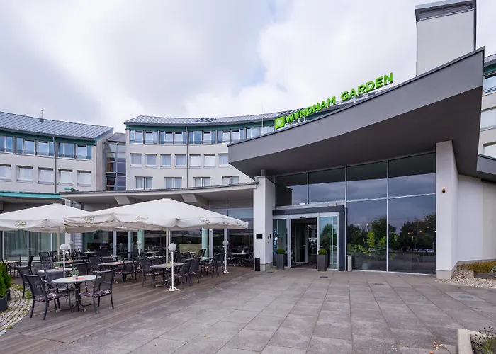 فندق Ramada By Wyndham دريسدن