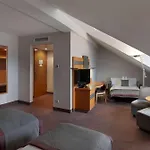 Szálloda Ramada By Wyndham Drezda