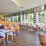 ホテル Ramada By Wyndham 4*