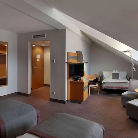 Hotel Ramada By Wyndham Drezno