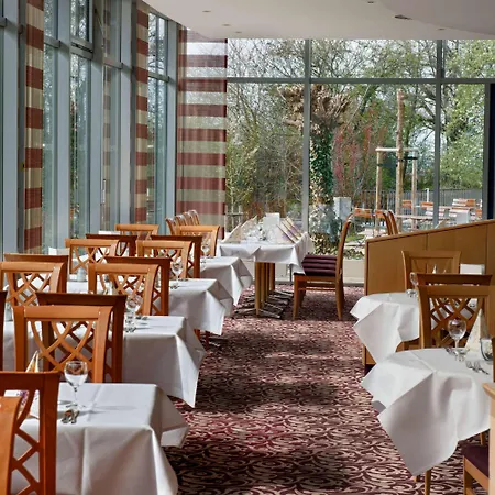 Ramada By Wyndham Hotel Dresda