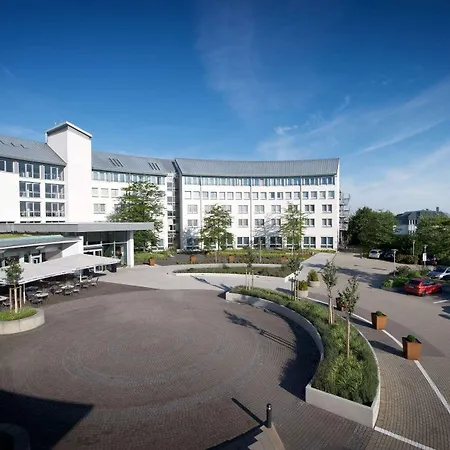 Ramada By Wyndham 4* Drážďany