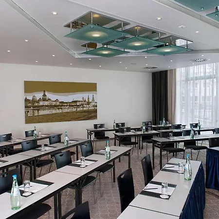 Ramada By Wyndham Hotel Drážďany