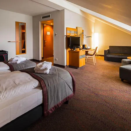 Hotel Ramada By Wyndham