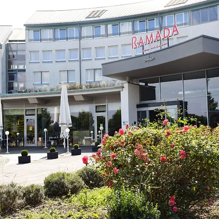 Ramada By Wyndham 4* Drážďany