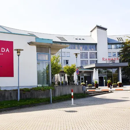 Szálloda Ramada By Wyndham