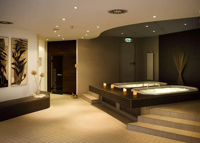 Ξενοδοχείο Ramada By Wyndham 4*