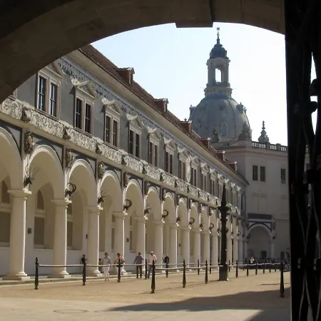 호텔 Ramada By Wyndham 드레스덴