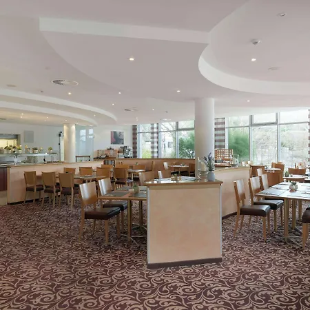 Hotel Ramada By Wyndham Dresda