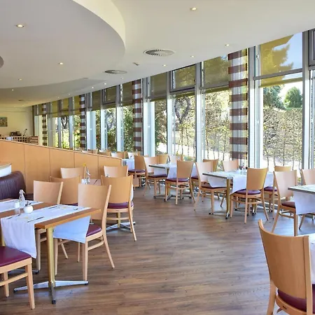 Ramada By Wyndham