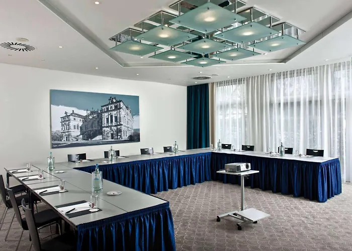 Ramada By Wyndham 4*